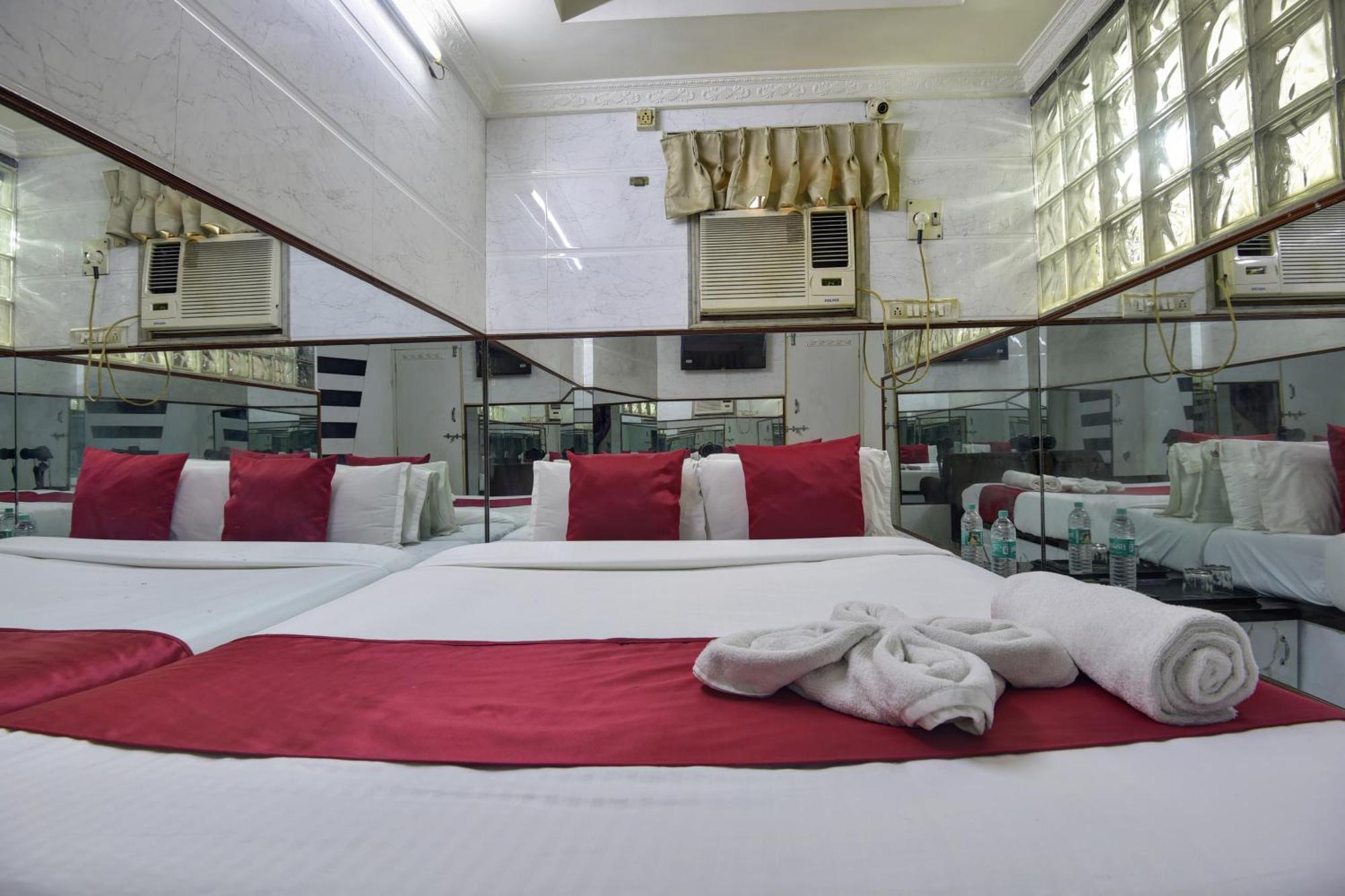 Sun Guest House مومباي المظهر الخارجي الصورة