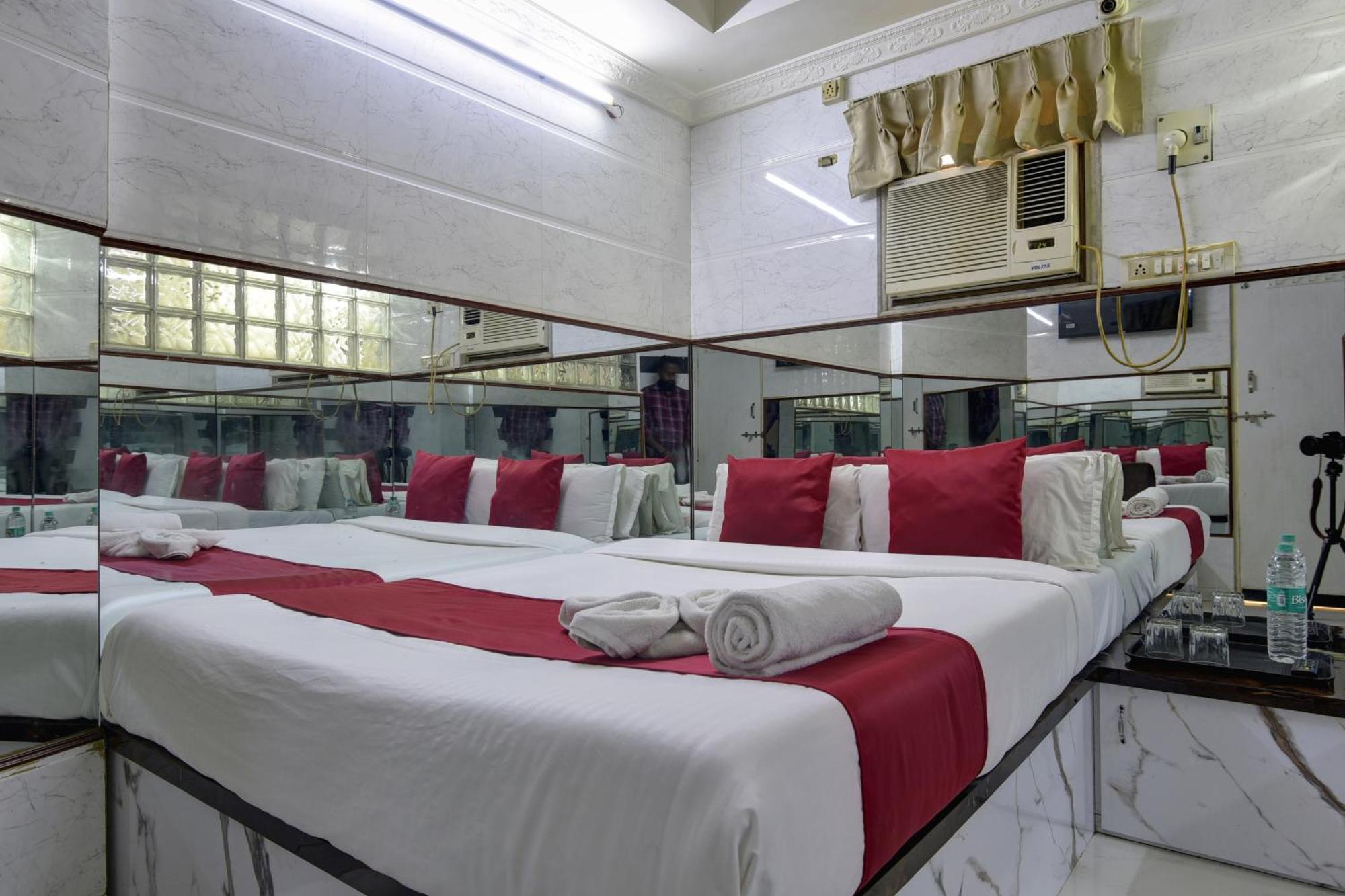 Sun Guest House مومباي المظهر الخارجي الصورة